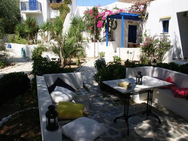 Mouras Studios Livadi  Exterior photo